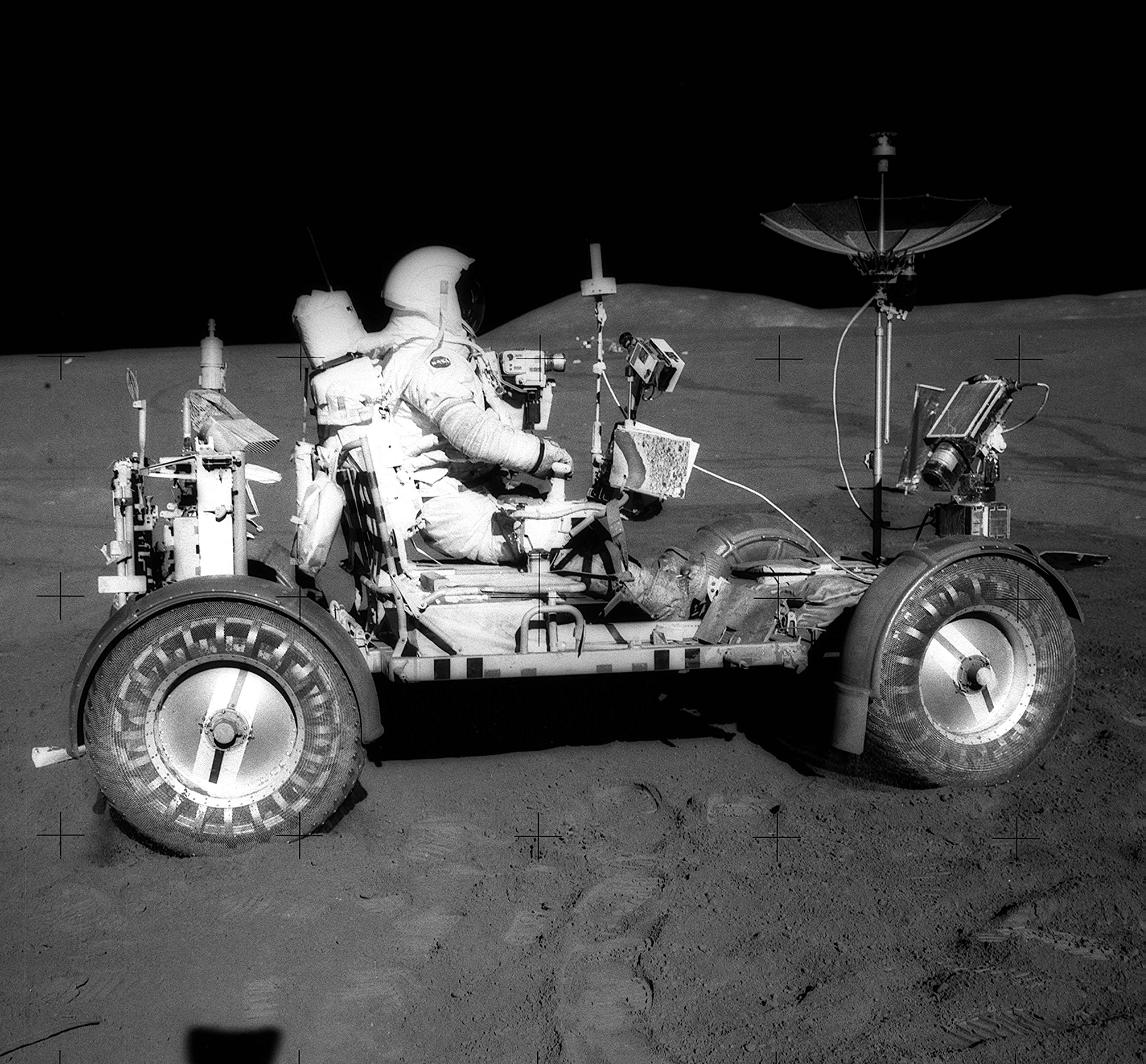 Vor 50 Jahren: Apollo 15 hat unsere ersten Räder auf den Mond gesteckt 