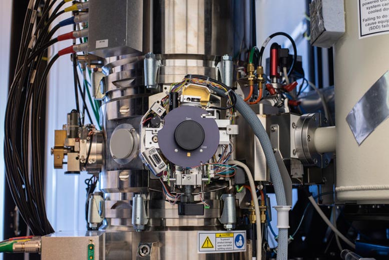 Chance Discovery führt zu einer neuen Art von Transistor für elektronische Hochleistungsgeräte mit hoher Leistung