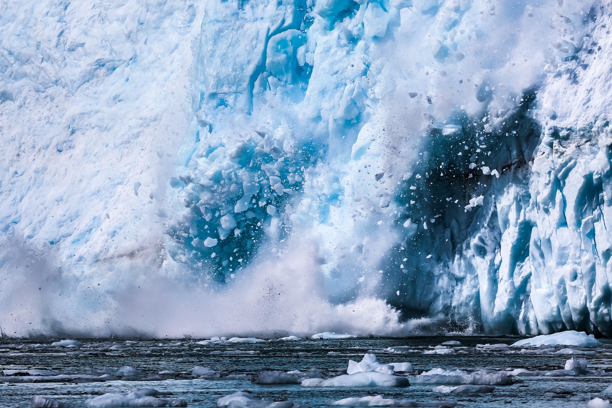 Es wurde festgestellt, dass ungewöhnlich warmes Wasser in Richtung Antarktis kriecht