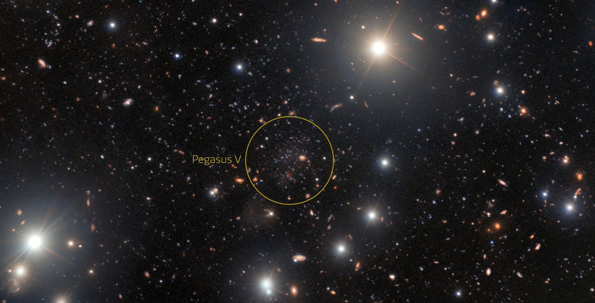 Ungewöhnliche fossile Galaxie, die am Stadtrand von Andromeda entdeckt wurde 