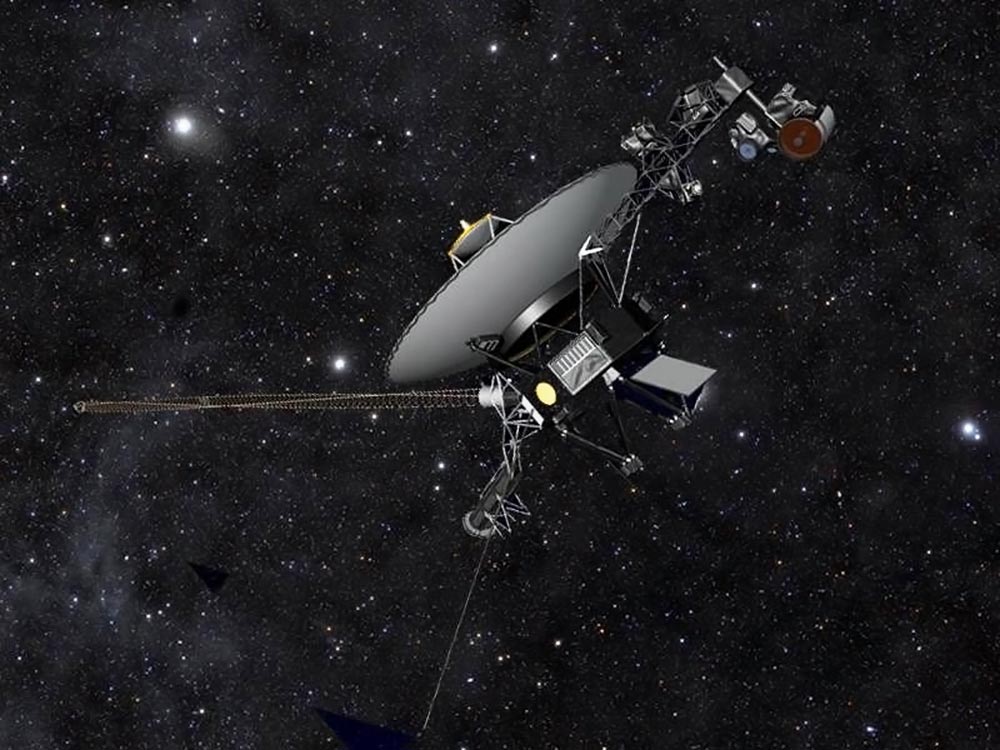 NASAs Voyager 1 Raumschiff Mysterium: Ingenieure, die Telemetriedaten untersuchen